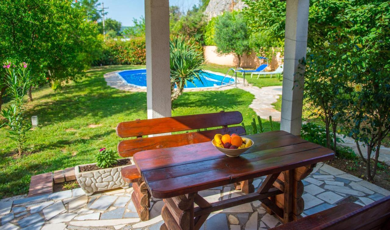 Holiday Home Narona Мостар Экстерьер фото
